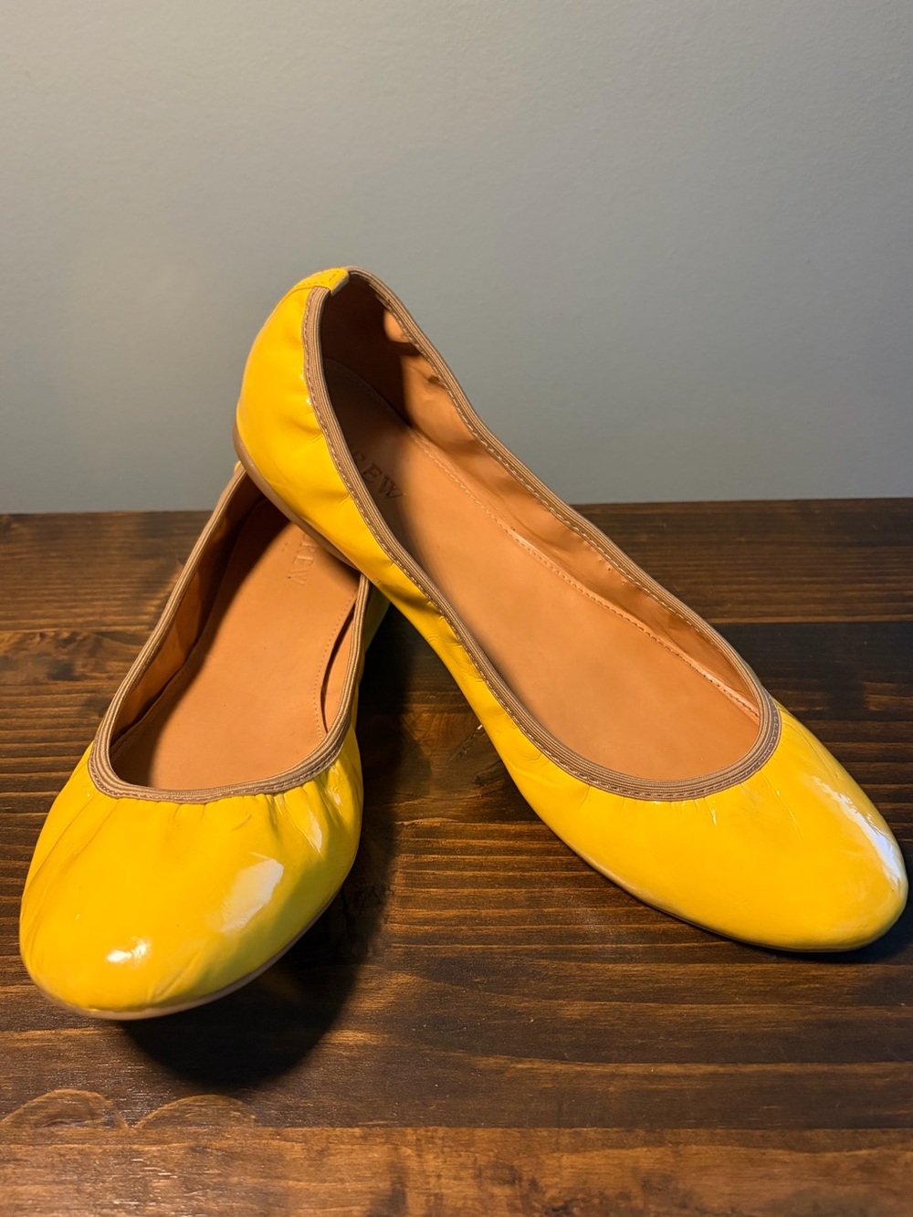 J. Crew Yellow Patent Leather Women’s Ballet Flats  Women’s Size 9